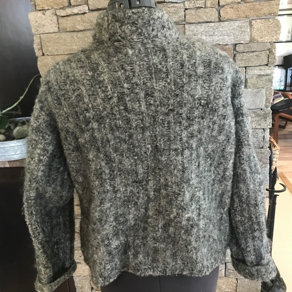 Wool sweater - Picture 4 of 5
